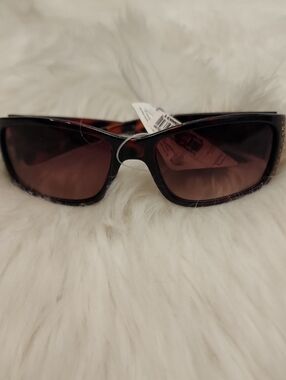 Foster Grant Women's Tortoise Frame Sunglasses with Brown Lenses